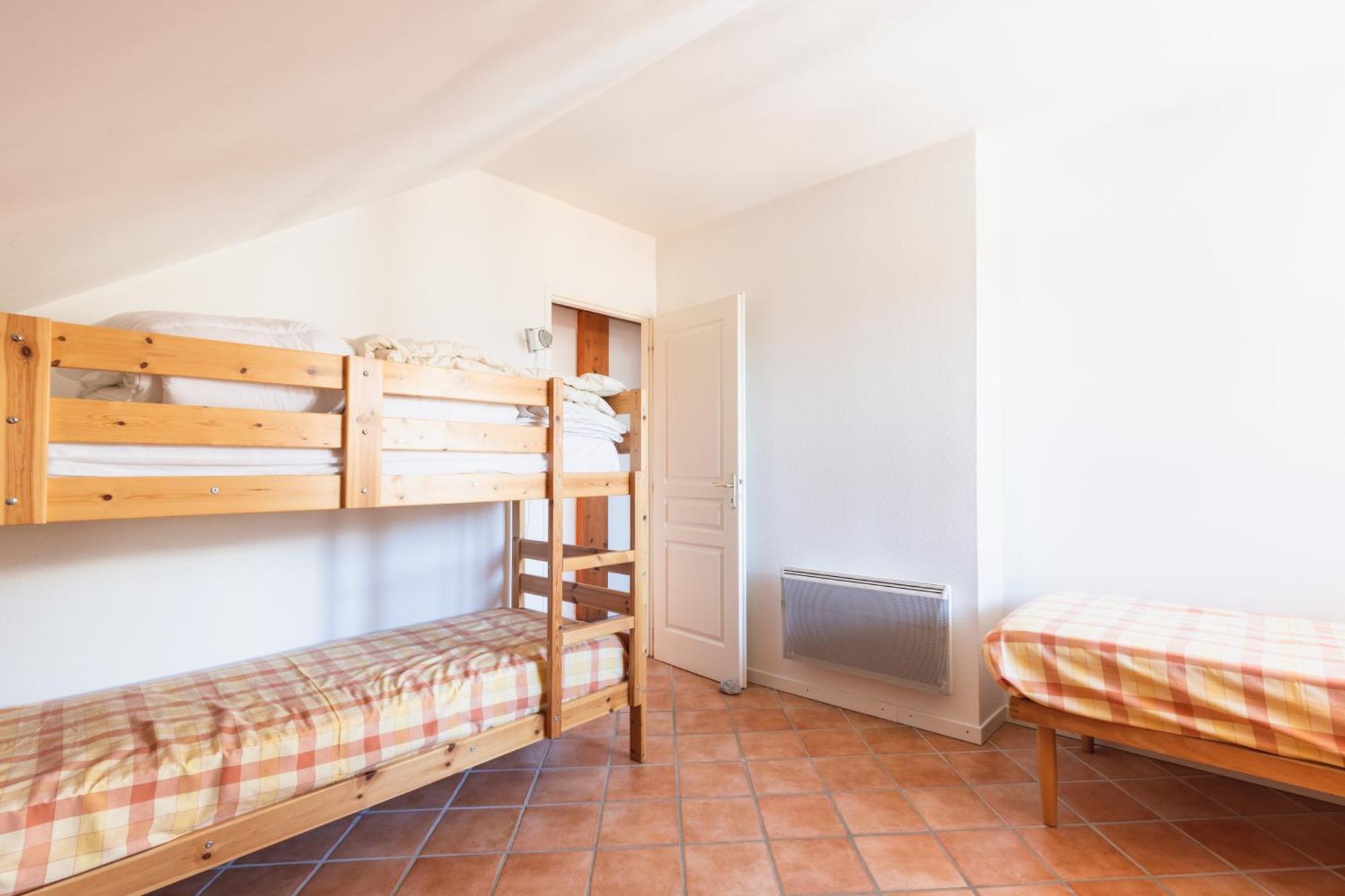 לה סאל-לס-אלפ Chalet Clos Gauthier מראה חיצוני תמונה